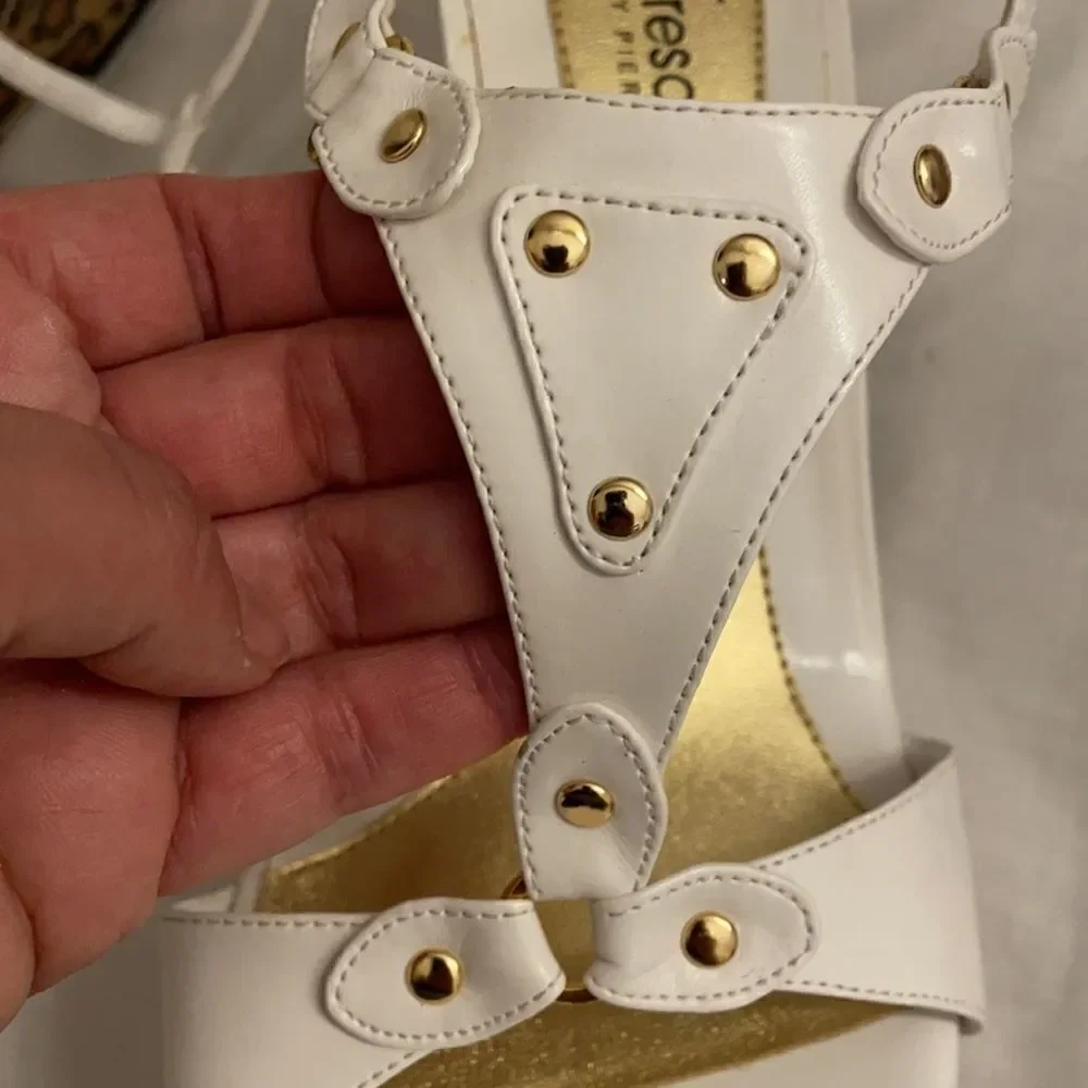 FRESCO BY PIERRE WHITE/GOLD LEOPARD WEDGE SANDALS. NEW